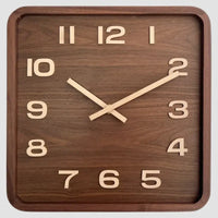 Elegante Houten Wandklok