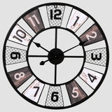 Grote Metalen Wandklok